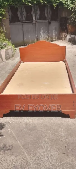 Bad አልጋ Furniture