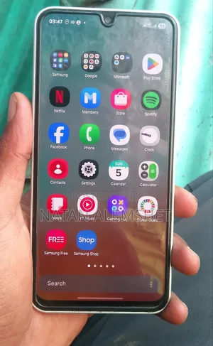 New Samsung Galaxy M16 128 GB White