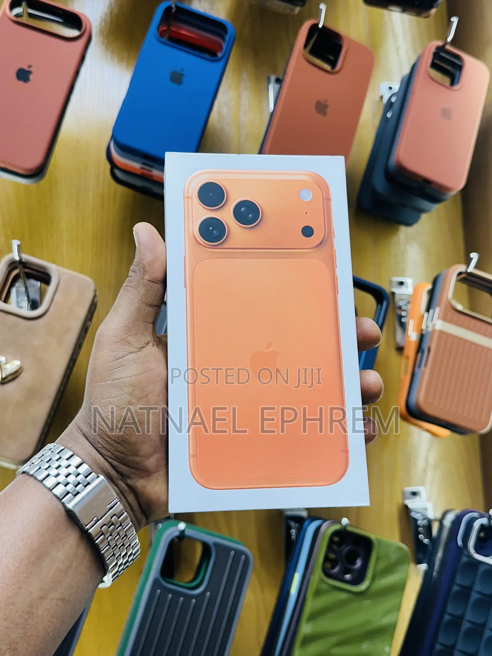 New Apple iPhone 17 Pro Max 256 GB Orange