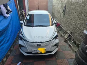 Changan BenBen E-Star 2023 White