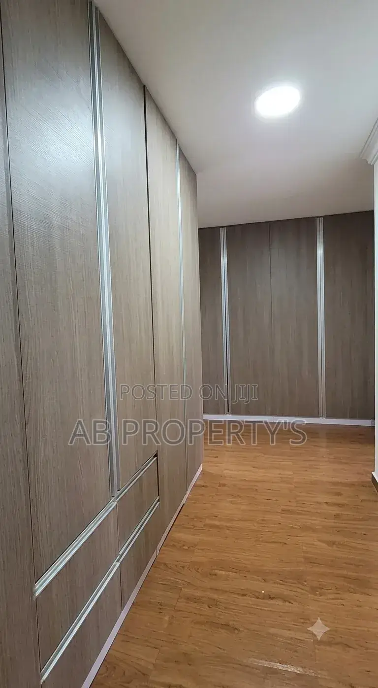 Furnished 3bdrm Apartment in ቦሌ አትላስ, Bole for sale