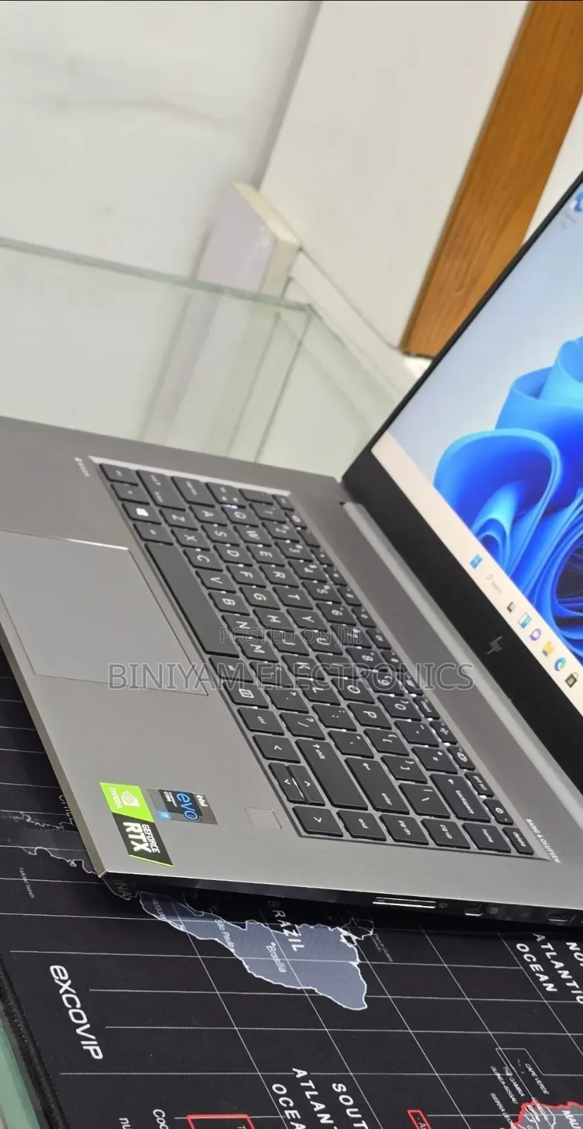 New Laptop HP ZBook 15 32GB Intel Core i7 SSD 512GB