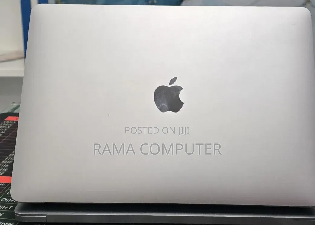New Laptop Apple MacBook Air 2020 M1 8GB Apple M1 SSD 256GB