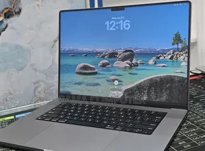 New Laptop Apple MacBook Pro 2021 M1 32GB Apple M1 Pro SSD 512GB
