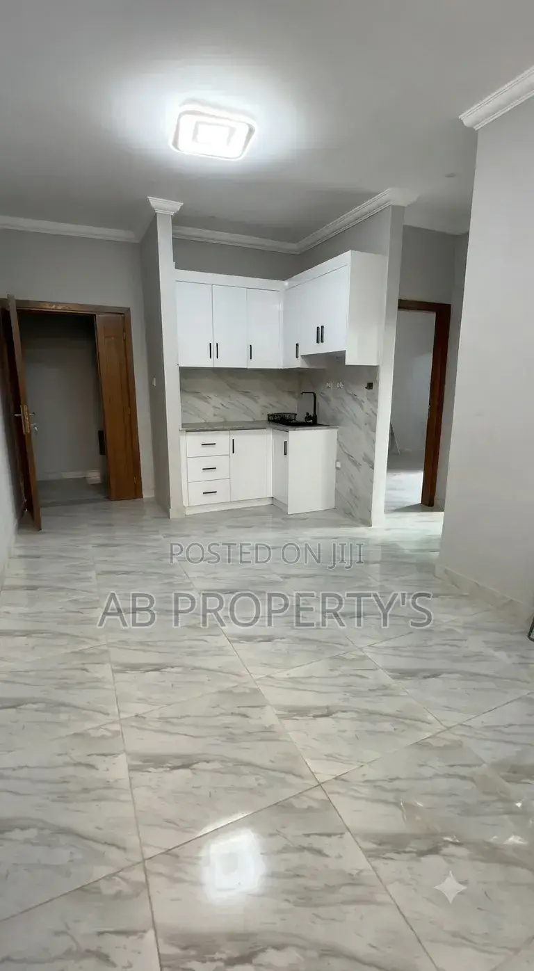 Furnished 2bdrm Apartment in መገናኛ, Yeka for sale
