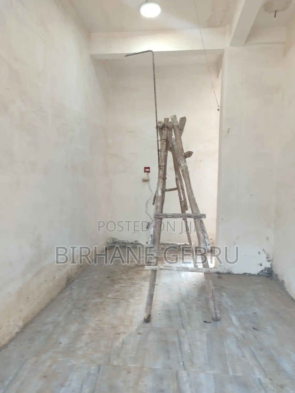 Space Rent for Boutiq Cosmo Sationary and Other