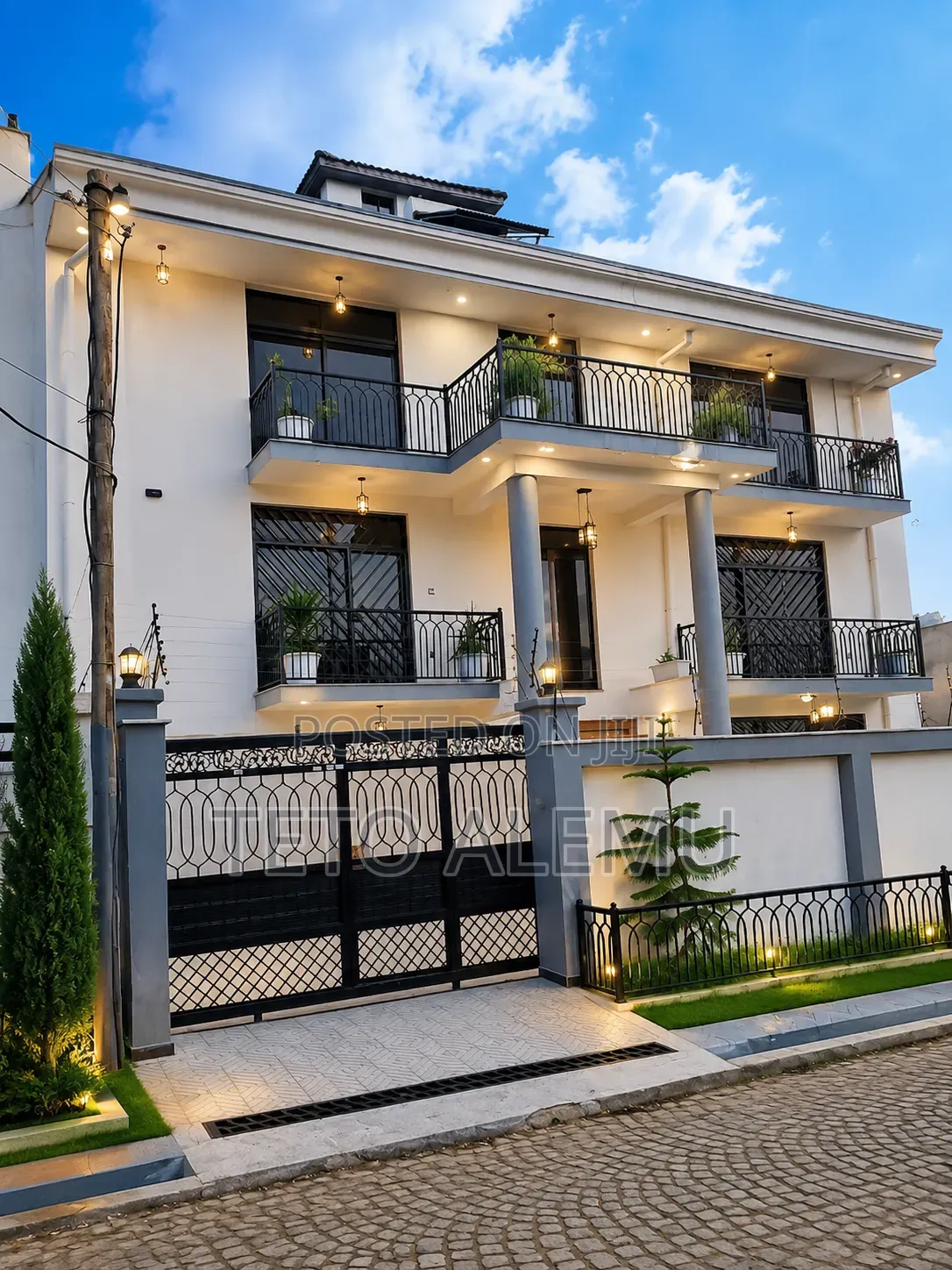 9bdrm House in 🏡✨ For Sale | ዘመናዊ, Bole for sale