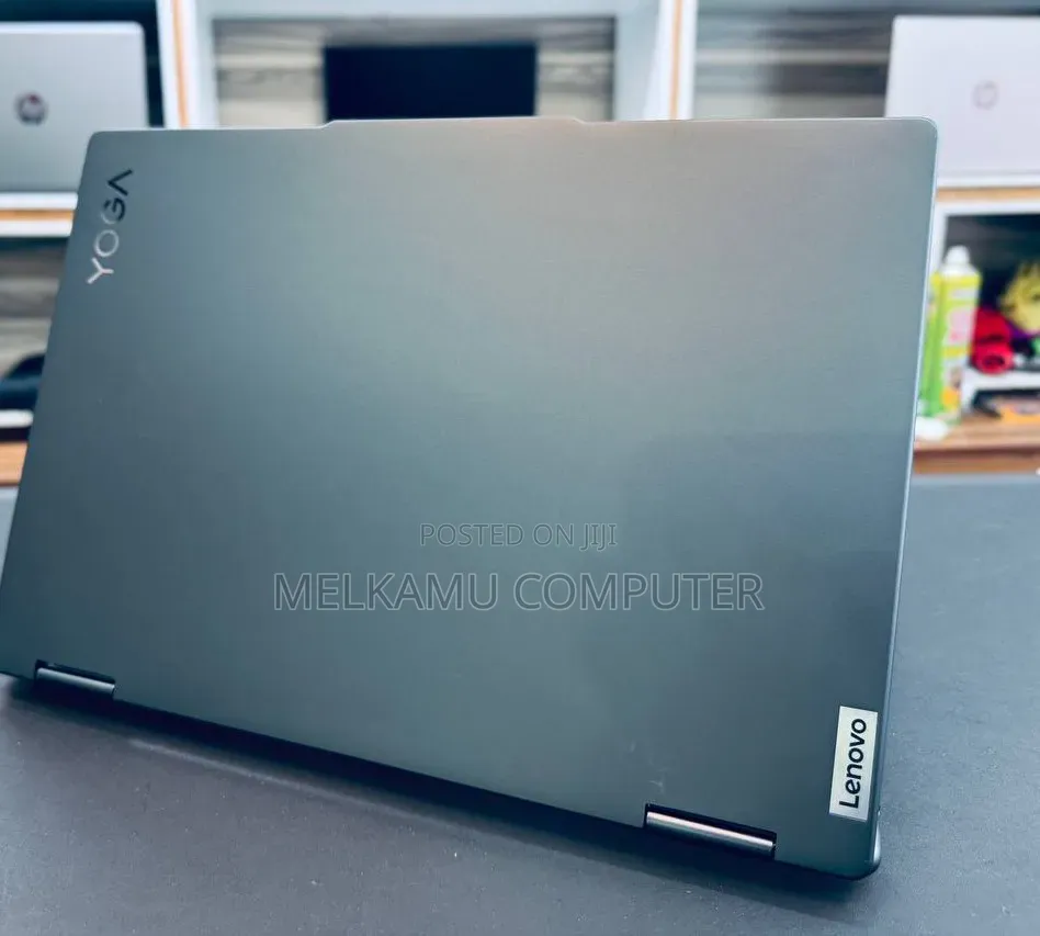 New Laptop Lenovo Yoga 7i 16GB Intel Core i7 SSD 512GB