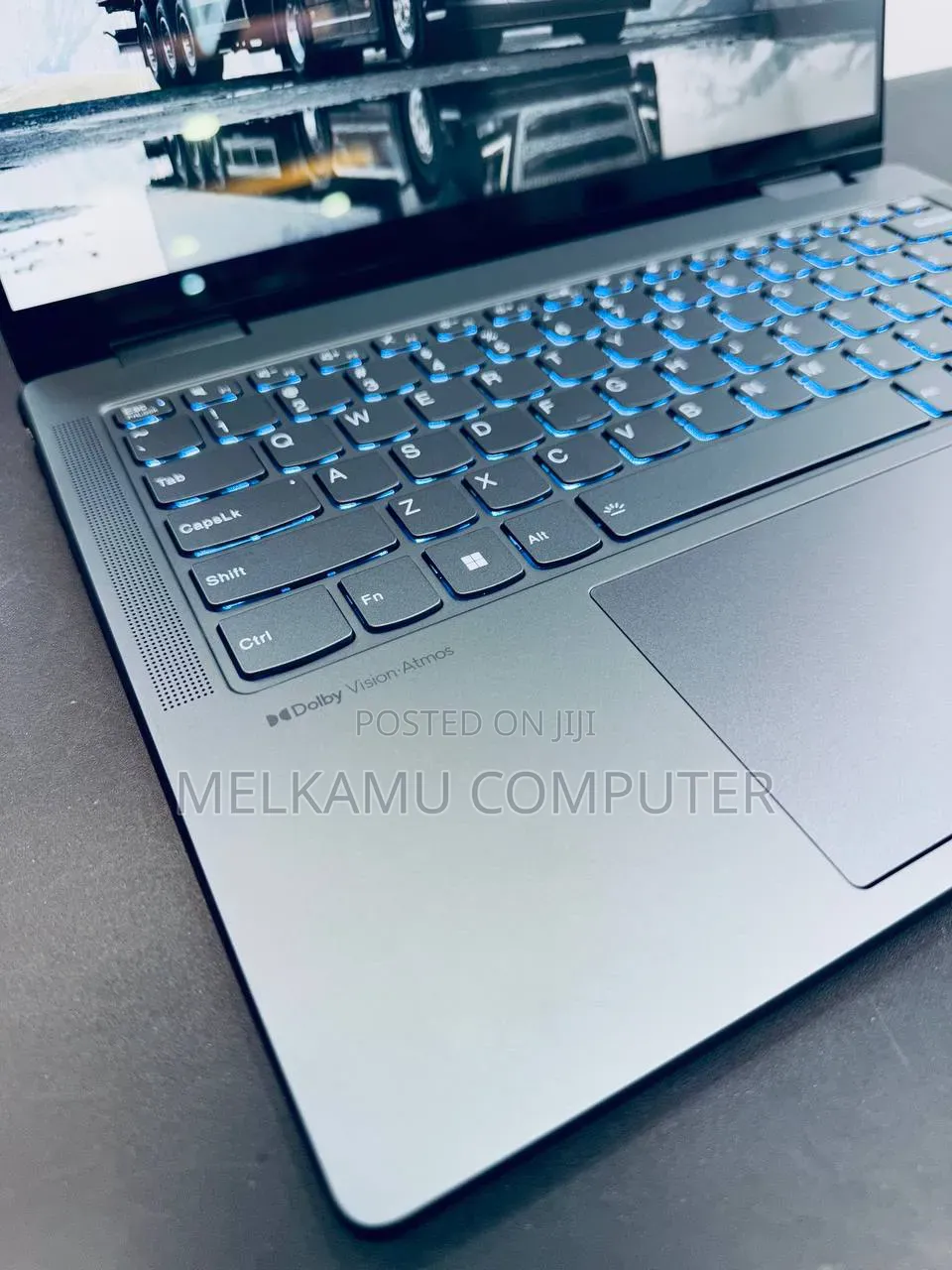 New Laptop Lenovo Yoga 7i 16GB Intel Core i7 SSD 512GB