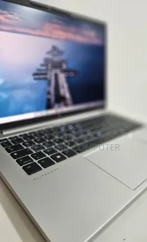 New Laptop HP EliteBook 840 G11 16GB Intel Core Ultra 7 SSD 512GB
