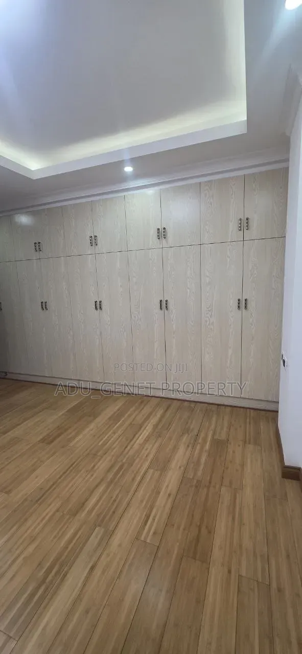 Furnished 3bdrm Condo in Around Ayat, Yeka for sale