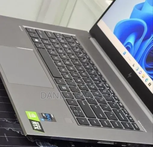 New Laptop HP ZBook 15 32GB Intel Core i7 SSD 512GB