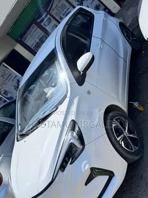 Toyota Corolla Cross 2023 White