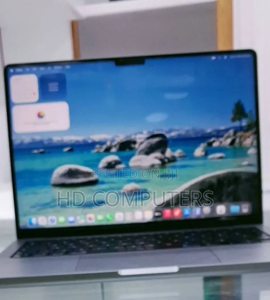 New Laptop Apple MacBook Pro 2021 M1 16GB Apple M1 SSD 512GB