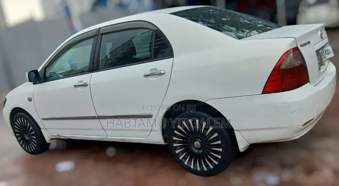 Toyota Corolla 2007 White