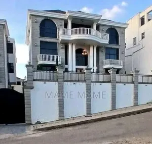 10bdrm House in Addis Abeba, Bole for sale