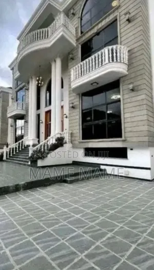 10bdrm House in Addis Abeba, Bole for sale