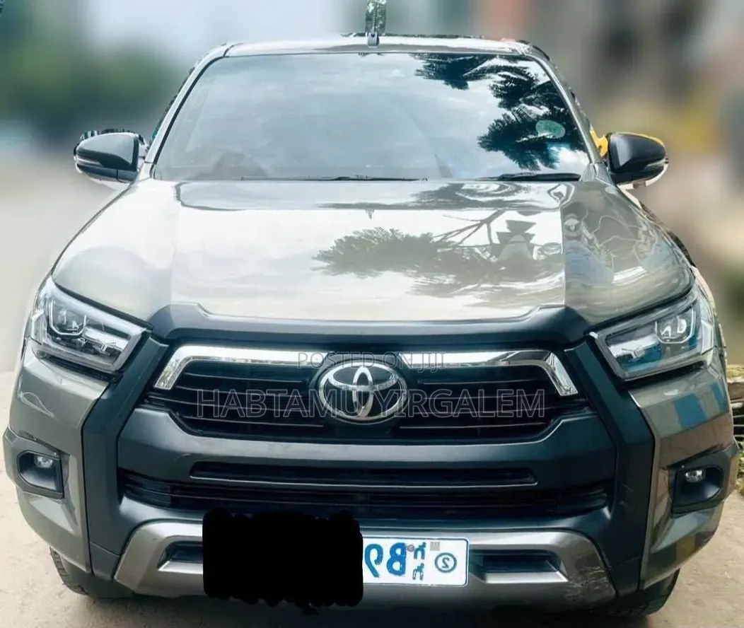 Toyota Hilux 2022
