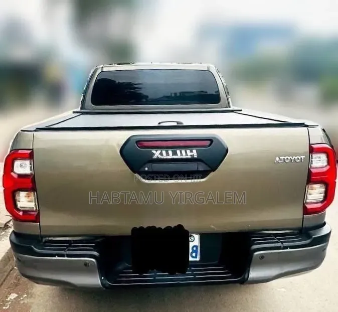 Toyota Hilux 2022