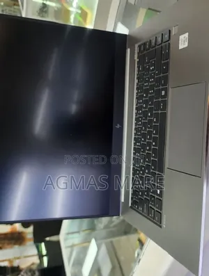 New Laptop HP ZBook 15 32GB Intel Core i9 SSD 512GB