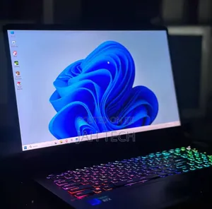 New Laptop MSI Pulse GL76 16GB Intel Core i7 SSD 512GB