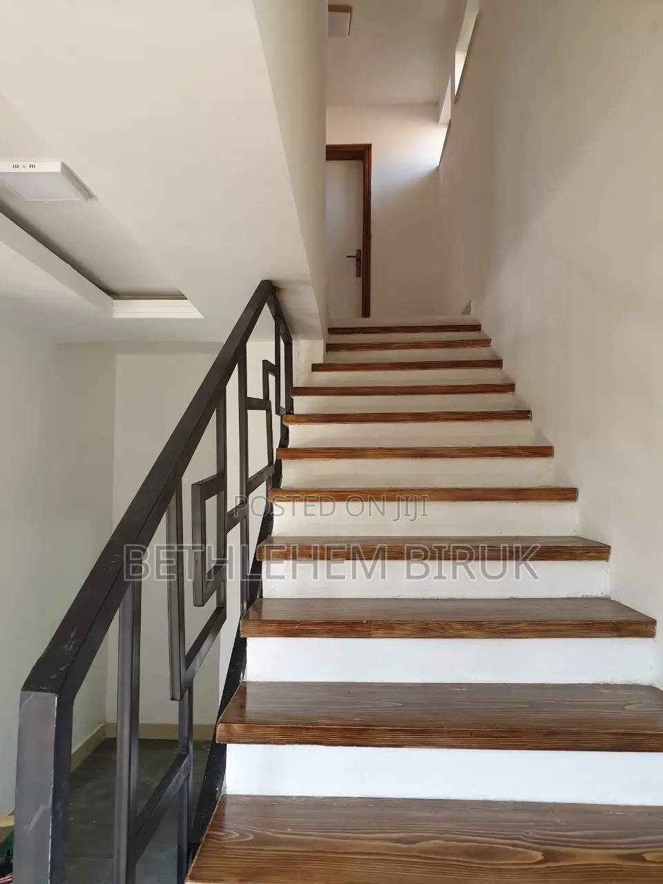 3bdrm House in Yeka for sale