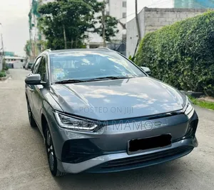 BYD E2 43 kWh 94 hp FWD 2025