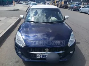 Suzuki Swift 2021 Blue