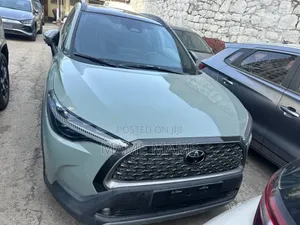 New Toyota Corolla Cross Hybrid 2025 Gray