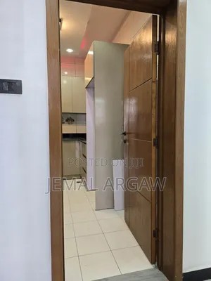 3bdrm House in ፓላስ, Bole for sale