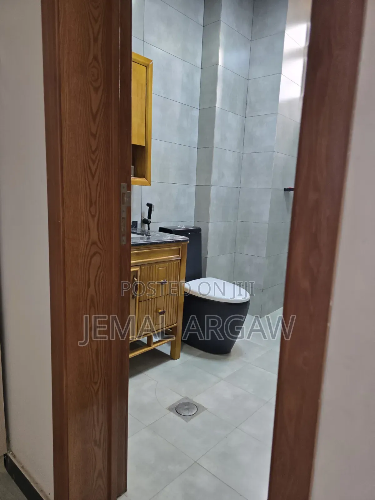 3bdrm House in ፓላስ, Bole for sale