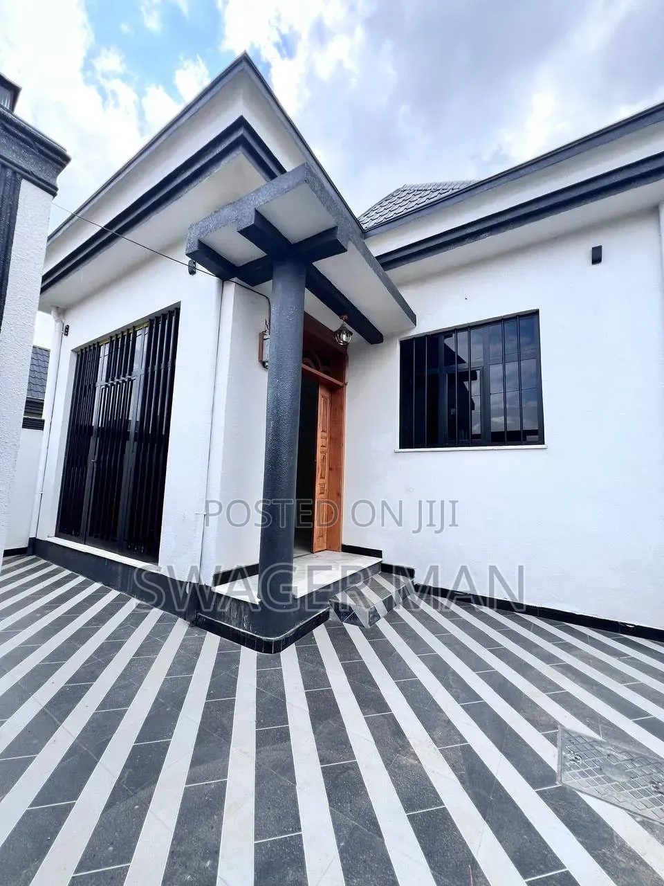 Furnished 4bdrm Villa in Tafo Ccd Fitlefit, Yeka for sale
