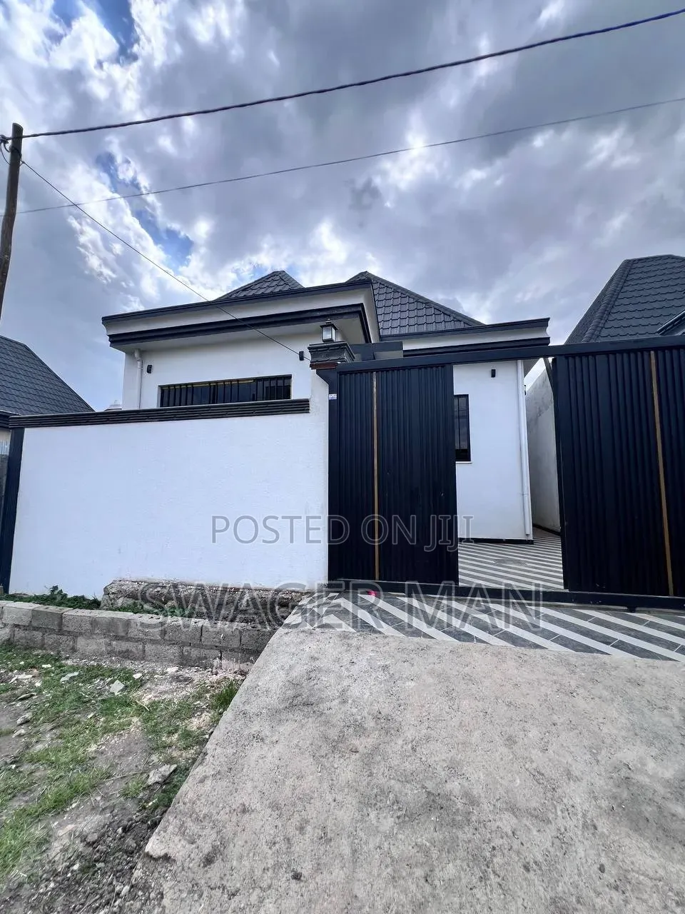 Furnished 4bdrm Villa in Tafo Ccd Fitlefit, Yeka for sale