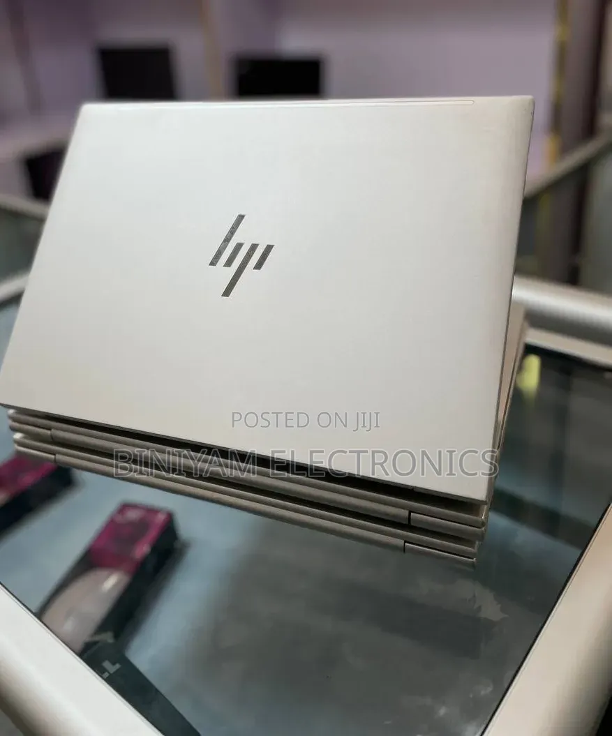 New Laptop HP EliteBook 840 G9 16GB Intel Core i5 SSD 512GB