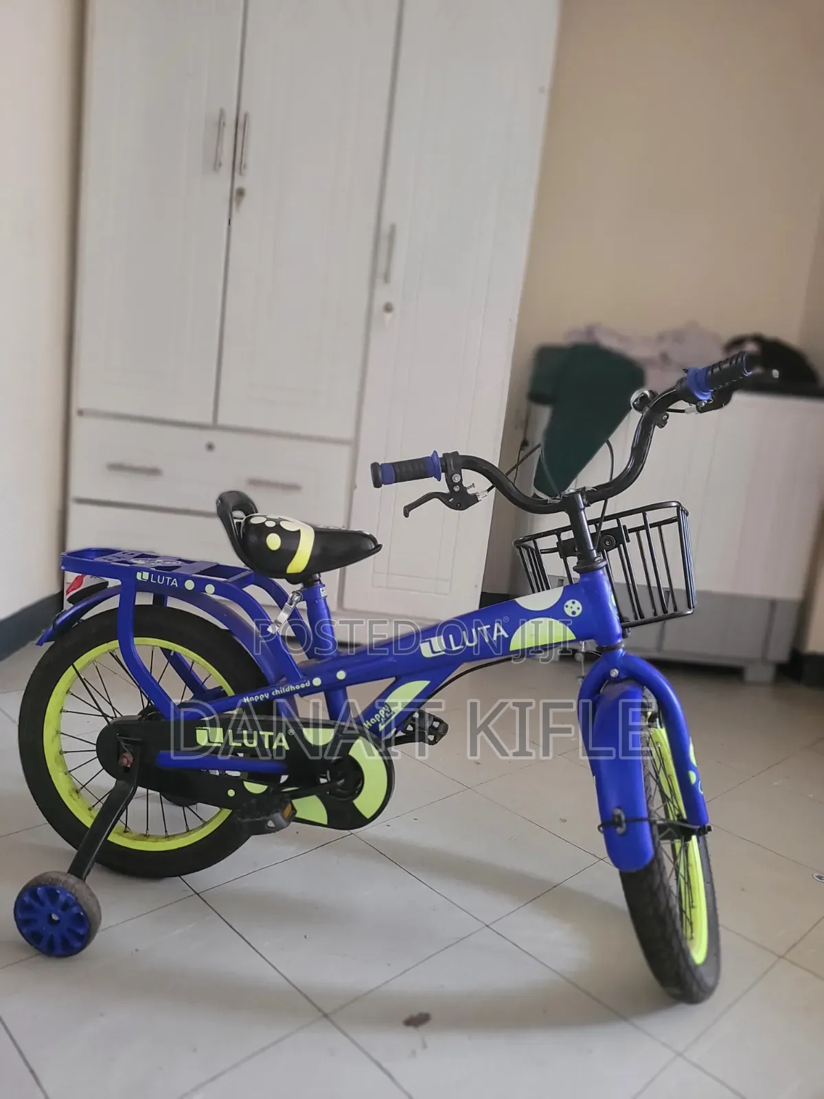 Selling Bicycles