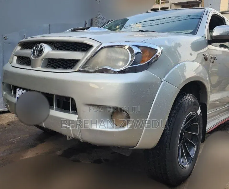 Toyota Hilux 2008 Silver