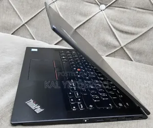 New Laptop Lenovo ThinkPad X390 Yoga 16GB Intel Core i7 SSD 512GB