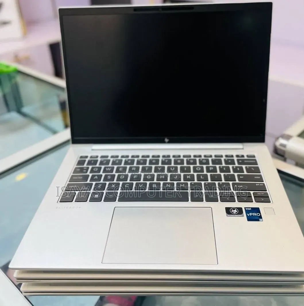 New Laptop HP EliteBook 840 G9 16GB Intel Core i5 SSD 512GB