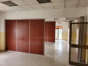 Sliding Doors/Partitions