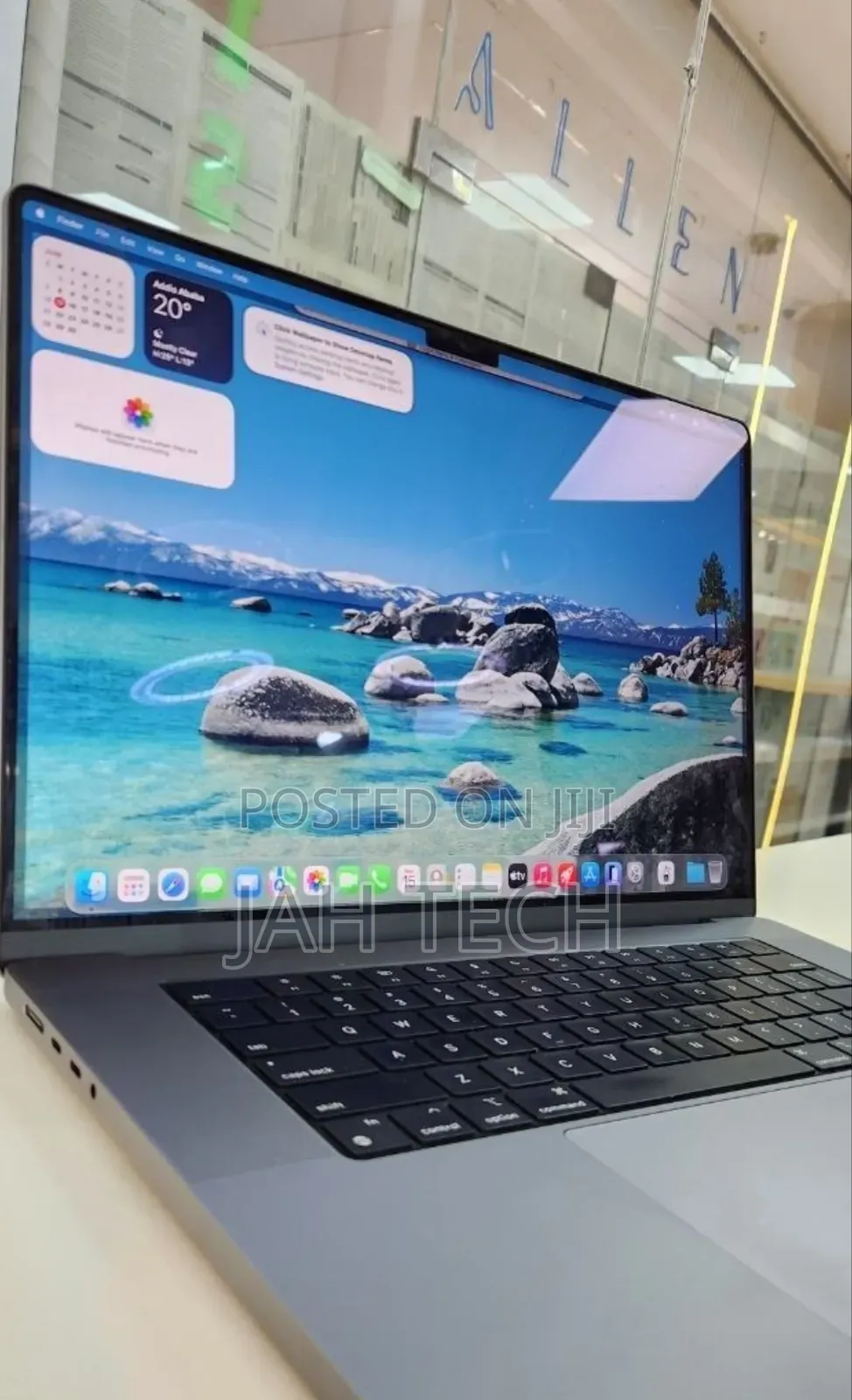 New Laptop Apple MacBook Pro 2021 M1 16GB Apple M1 Pro SSD 1T