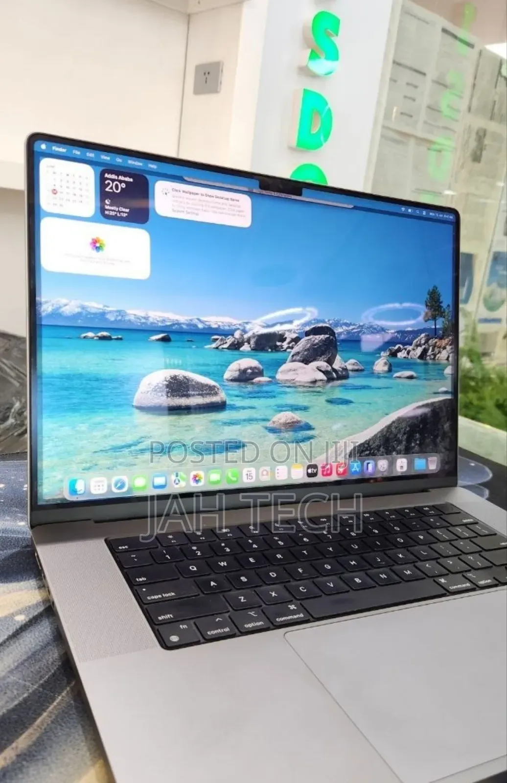 New Laptop Apple MacBook Pro 2021 M1 16GB Apple M1 Pro SSD 1T
