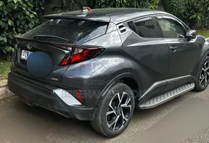 Toyota C-HR 2020 Gray