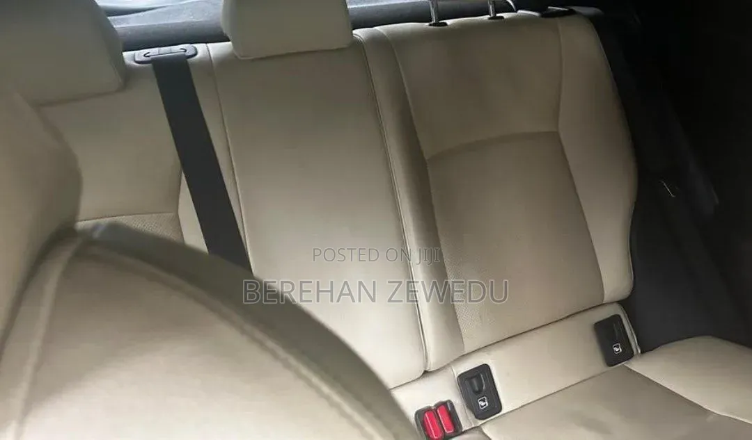 Toyota C-HR 2020 Gray
