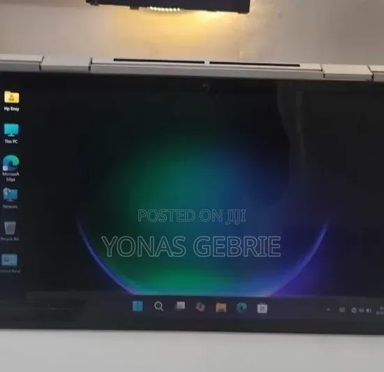 New Laptop HP Envy x360 8GB Intel Core i7 SSD 512GB
