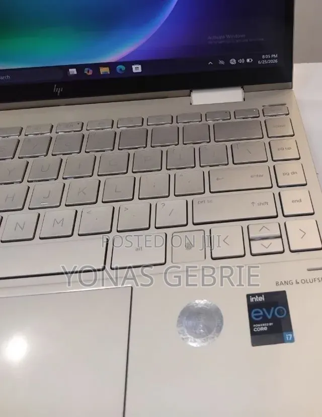 New Laptop HP Envy x360 8GB Intel Core i7 SSD 512GB
