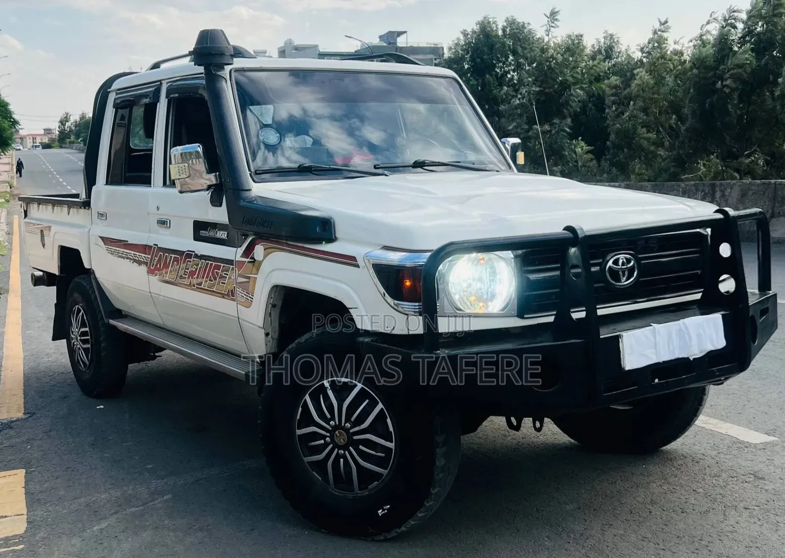 Toyota Land Cruiser 2020 White