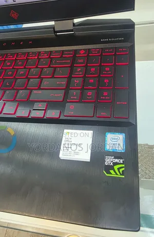New Laptop HP Omen X 8GB Intel Core i5 SSHD (Hybrid) 1.5T
