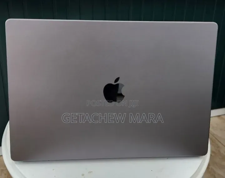 New Laptop Apple MacBook Pro 2021 M1 16GB Apple M1 Pro SSD 1T