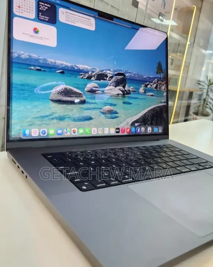 New Laptop Apple MacBook Pro 2021 M1 16GB Apple M1 Pro SSD 1T