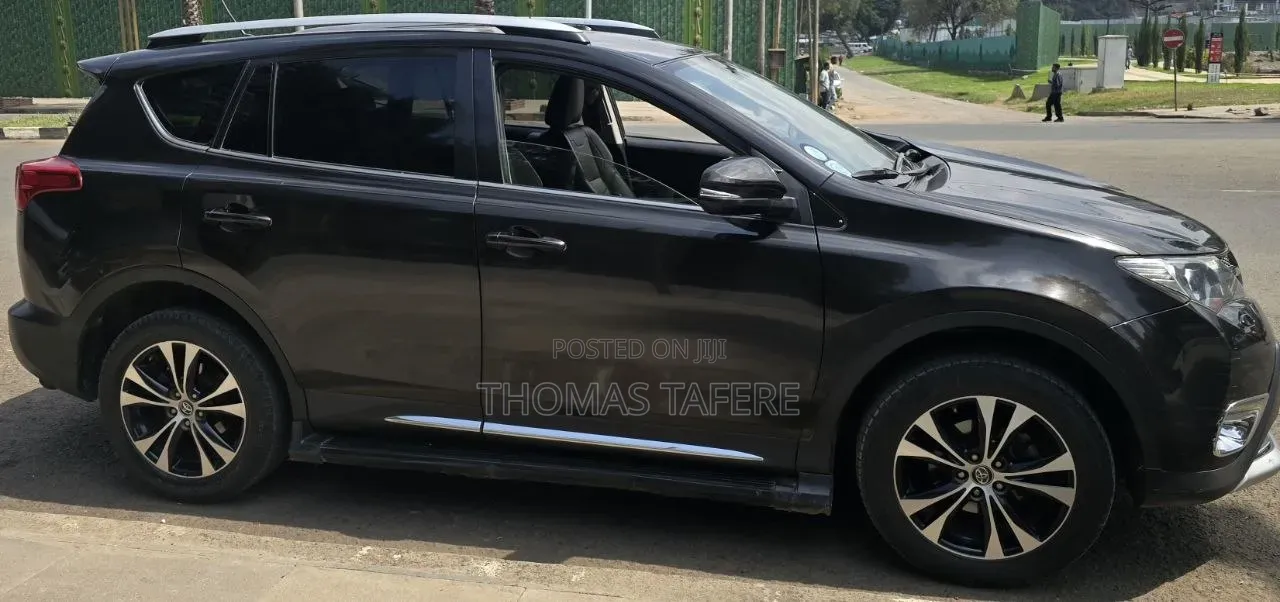 Toyota RAV4 2015 Black